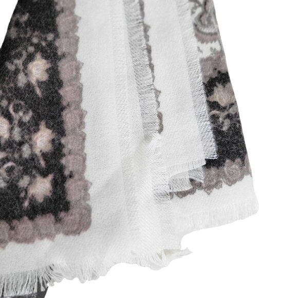 New - Vince Camuto Large Square Scarf Wrap Size OS - Picture 10 of 10